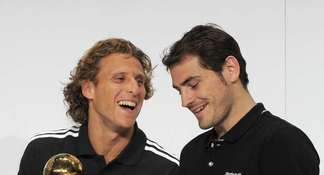 Iker Casillas y Diego Forlán aumentan sus respectivas leyendas con su entrada en el Salón de la Fama