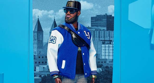 LeBron James rompe tabús y se estrena como el primer deportista masculino en ser el Ken de la Barbie