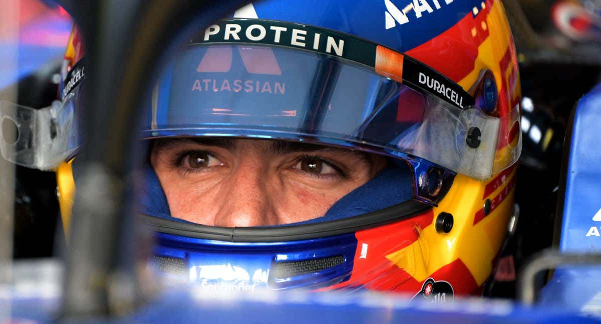 Sainz pierde 18-1 con su compañero de equipo Albon./REUTERS