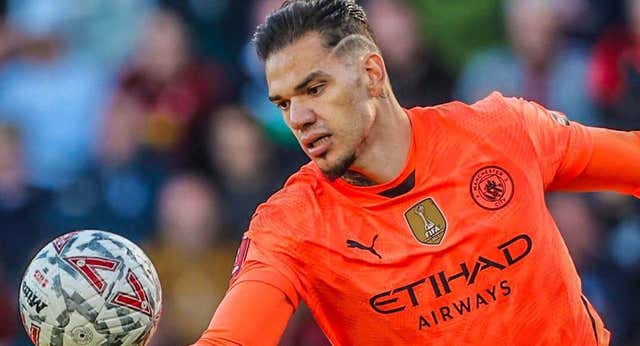 El increíble récord de Ederson, portero del Manchester City: dos asistencias más que Foden y las mismas que Odegaard