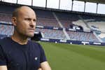 Mateu Lahoz señala la redacción del acta tras la dura entrada de Mbappé: “Son un copia y pega”