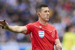 La incógnita se cierne sobre Soto Grado y la final de Copa tras su error en la roja de Mbappé en el Alavés-Real Madrid: neverazo o premiazo