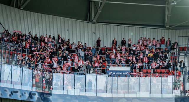 Una caravana a Leganés entre semana es el síntoma definitivo de que el Girona pasa de la Champions al modo salvación