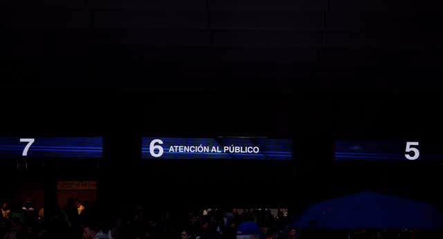 Una noche de Champions y reventa en el Santiago Bernabéu: estafas, entradas duplicadas, ‘ghosting’, tarjeta de visita y ‘gol’ en el último minuto