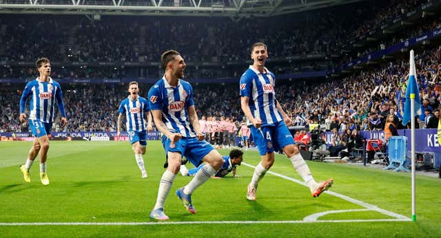 Marash Kumbulla y Joan Garcia abrochan la salvación del Espanyol y alejan al Getafe de Europa