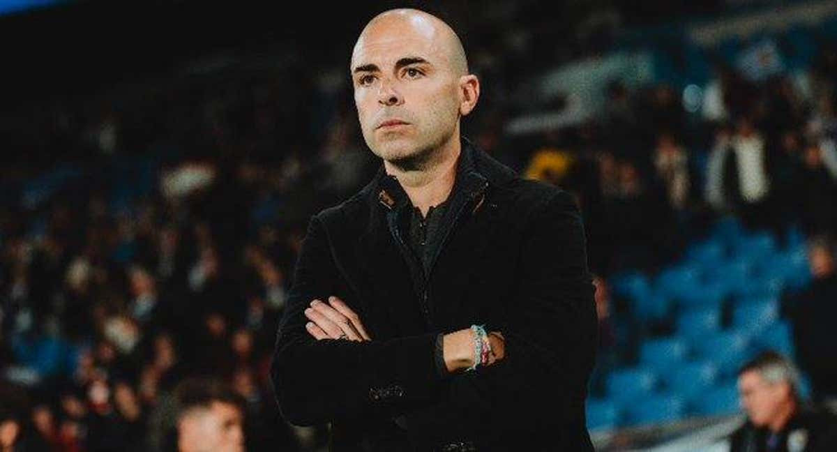 José Luis Sánchez Vera, técnico de la Real Sociedad, durante un partido.