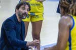 Cruce de reproches entre el Spar Gran Canaria y su hasta ahora entrenador, César Aneas: «Tu problema de mitomanía va a ser difícil de solucionar si sigues queriendo manipular la realidad»