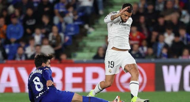 El Coliseum cantó “Ceballos, muérete” por un comentario de 2016: “A ver si os pudrís en Segunda y desaparecéis”