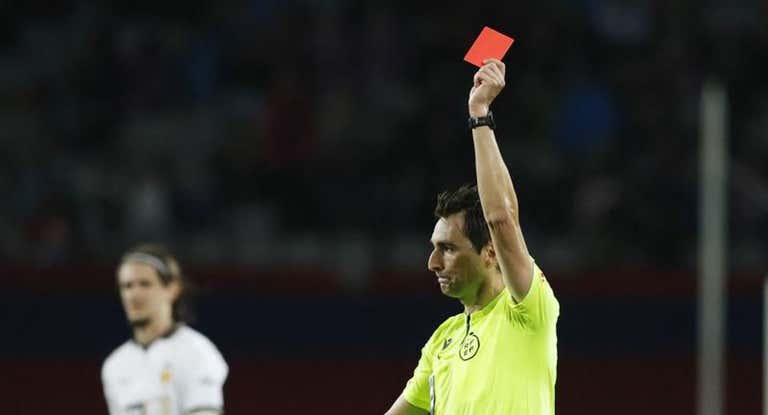 De Burgos Bengoetxea, durante un partido.
