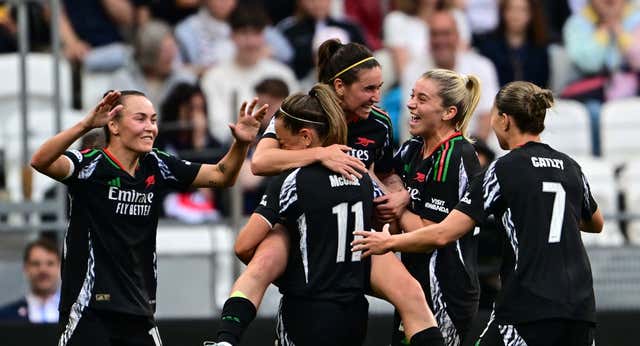 El Arsenal de Mariona Caldentey tira de épica y será el rival del Barça en la final de Lisboa