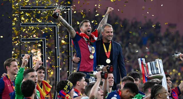 Flick elogia el cambio de mentalidad del Barcelona: «Es genial verlos desde fuera»