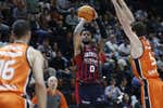 Markus Howard y Trent Forrest logran asaltar la Fonteta... ¡tras dos prórrogas!