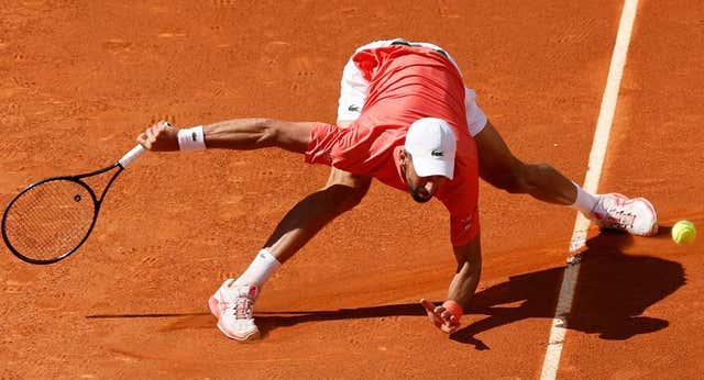 Novak Djokovic renuncia a Roma y hace saltar las alarmas antes de Roland Garros