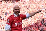 Lo que no se vio  de la fiesta del Liverpool: el 'perdón' a Alexander Arnold, un gesto que define a Arne Slot y el apocalipsis en The Kop