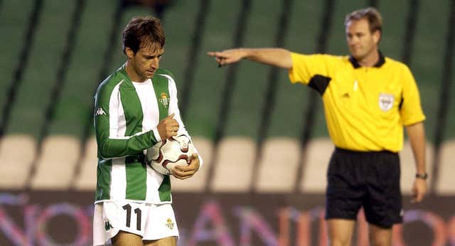 El máximo goleador europeo del Betis apunta a la Conference: “En mi época nos faltó un plus”
