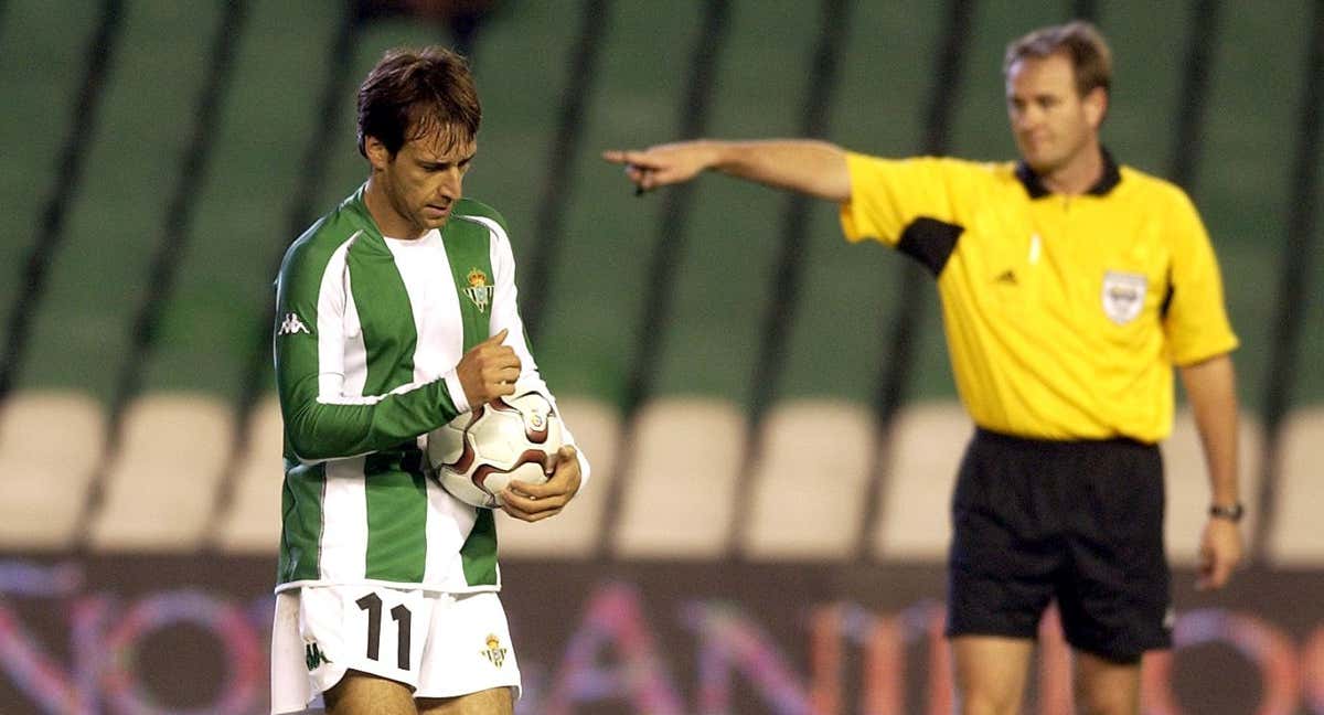 Alfonso Pérez Muñoz, en un partido europeo con el Betis.