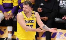 Termina la primera aventura del tándem Luka Doncic - Lebron James: Gobert es demasiado 'lobo' para los Lakers