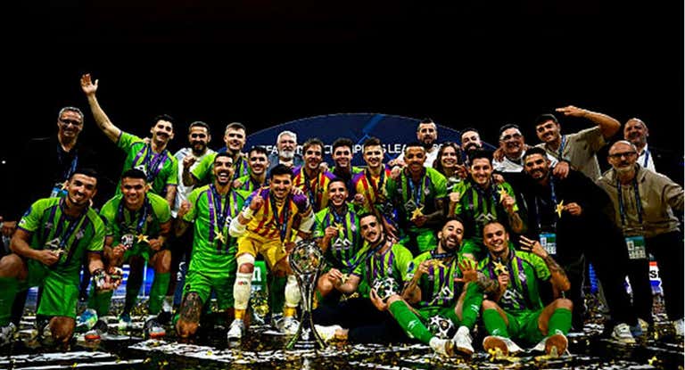 Palma Futsal, tricampeón de la Champions League en el Antarés Arena de Le Mans.