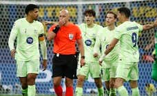 Marciniak utiliza otro medio árabe para explicar su arbitraje en el descalabro del Barcelona contra el Inter de Milán: «Estoy dispuesto a todo»