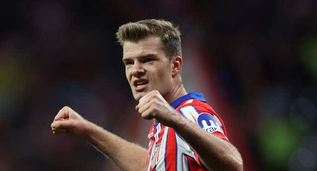Sorloth le enseña el camino a Simeone y se ensaña con la Real Sociedad