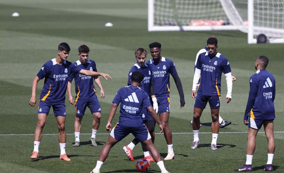 Rodrygo se queda fuera de una lista con ocho canteranos