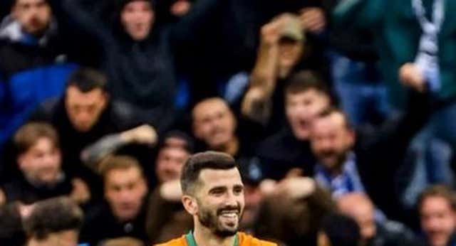 La jugada que acabó suponiendo el tanto del Alavés ante el Valencia.