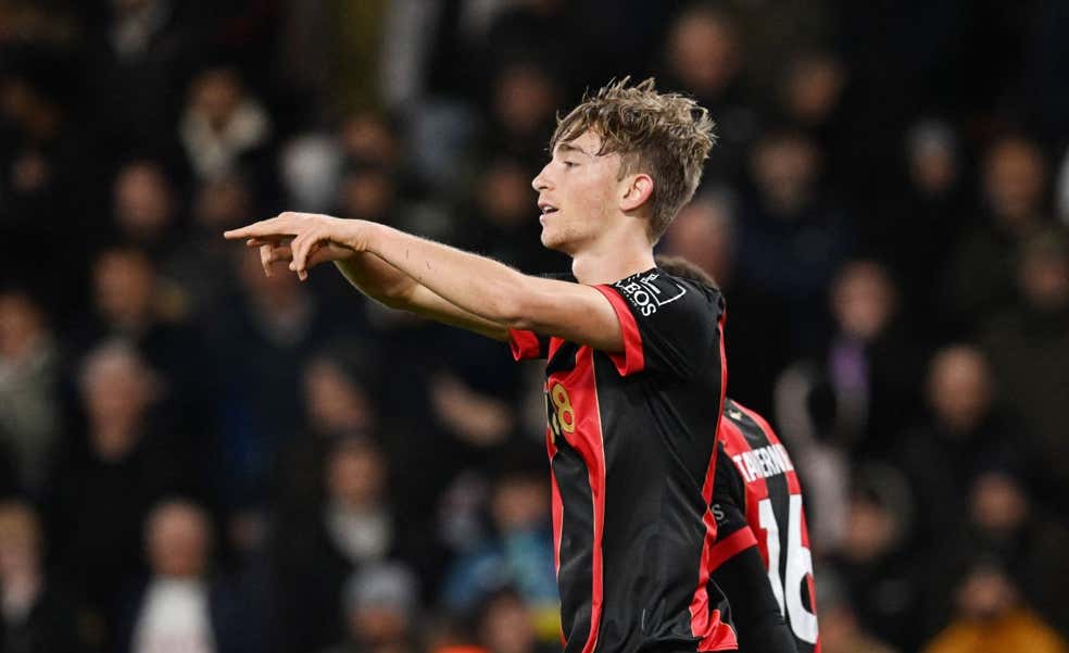El 'otro padre' de Dean Huijsen fue la primera persona que se enteró de su marcha al Real Madrid: «Aquí lo tienes, este chico va a ser uno de los mejores centrales del mundo»