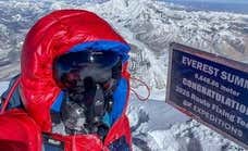 Karel Abraham deja las motos y conquista el Everest en una hazaña sobrehumana: “El reto más difícil de mi vida”