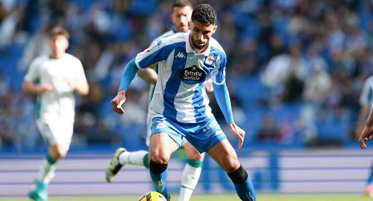 Haris Eddahchouri, en un partido con el Dépor.