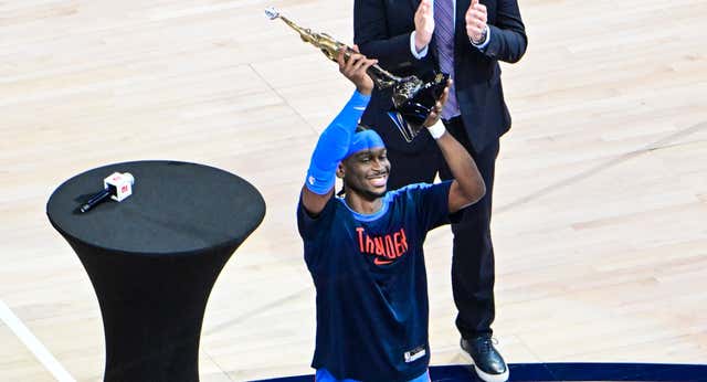 Shai Gilgeous-Alexander demuestra por qué es el MVP y arrolla a unos Timberwolves acorralados