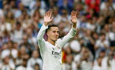 Lucas Vázquez se despide entre lágrimas del Bernabéu... pese a que ni él ni el Real Madrid han anunciado su marcha