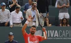 Novak Djokovic se resiste a apagarse y aumenta su leyenda como tercer tenista centenario en la historia