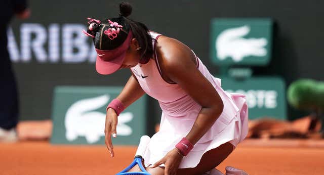 Naomi Osaka cae ante Badosa y rompe a llorar en sala de prensa: “Odio decepcionar a las personas”